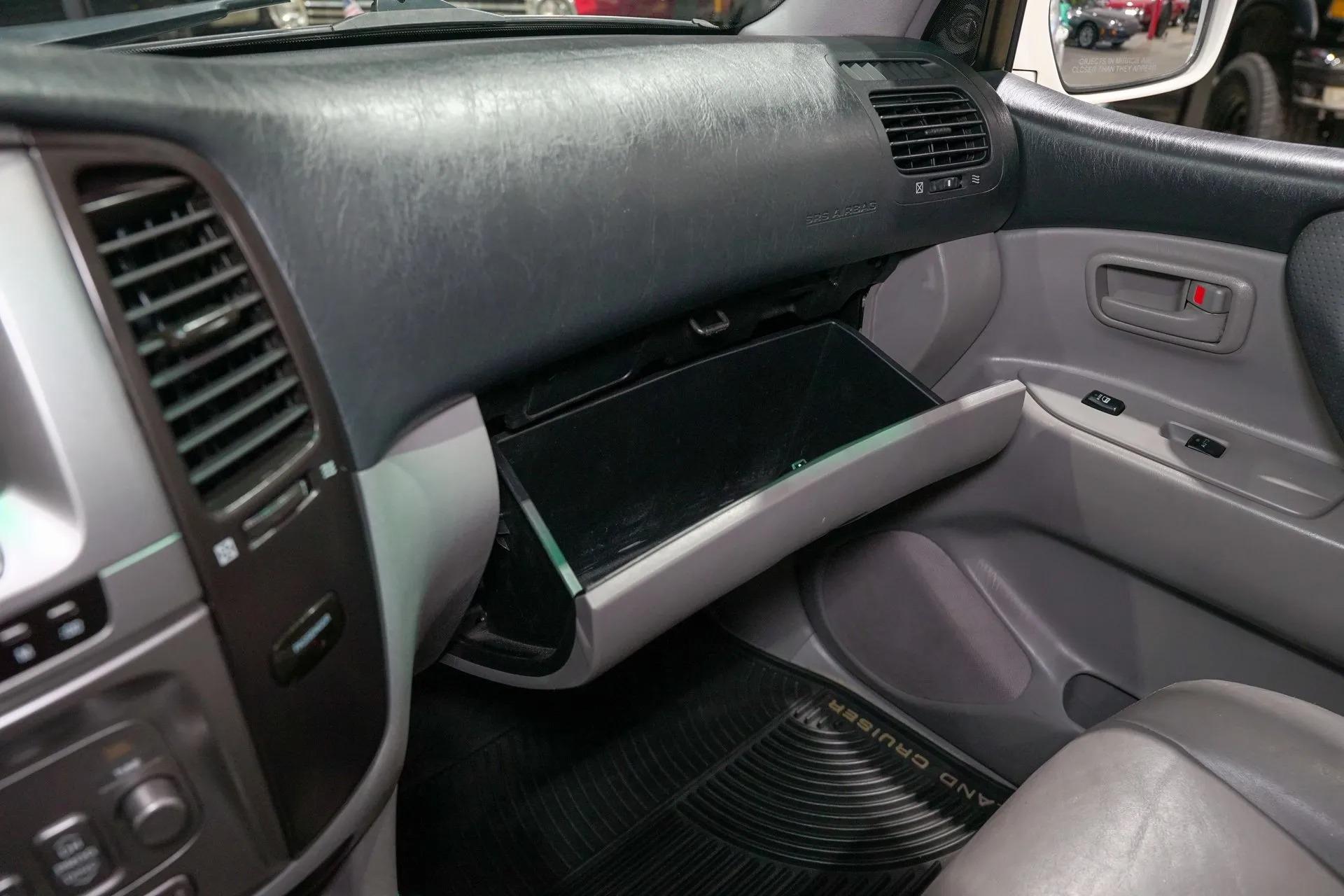 2005 Toyota Land Cruiser