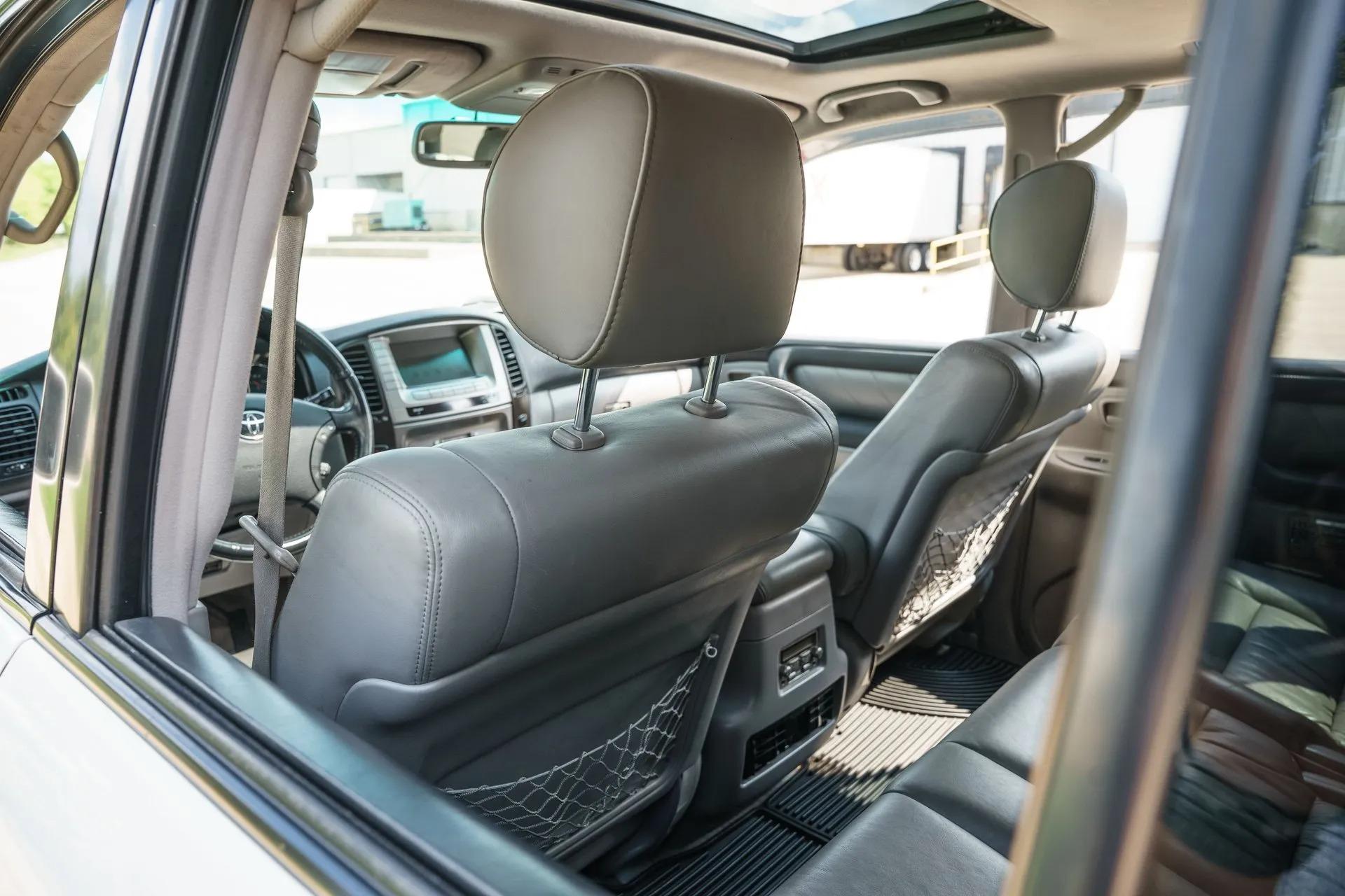 2005 Toyota Land Cruiser