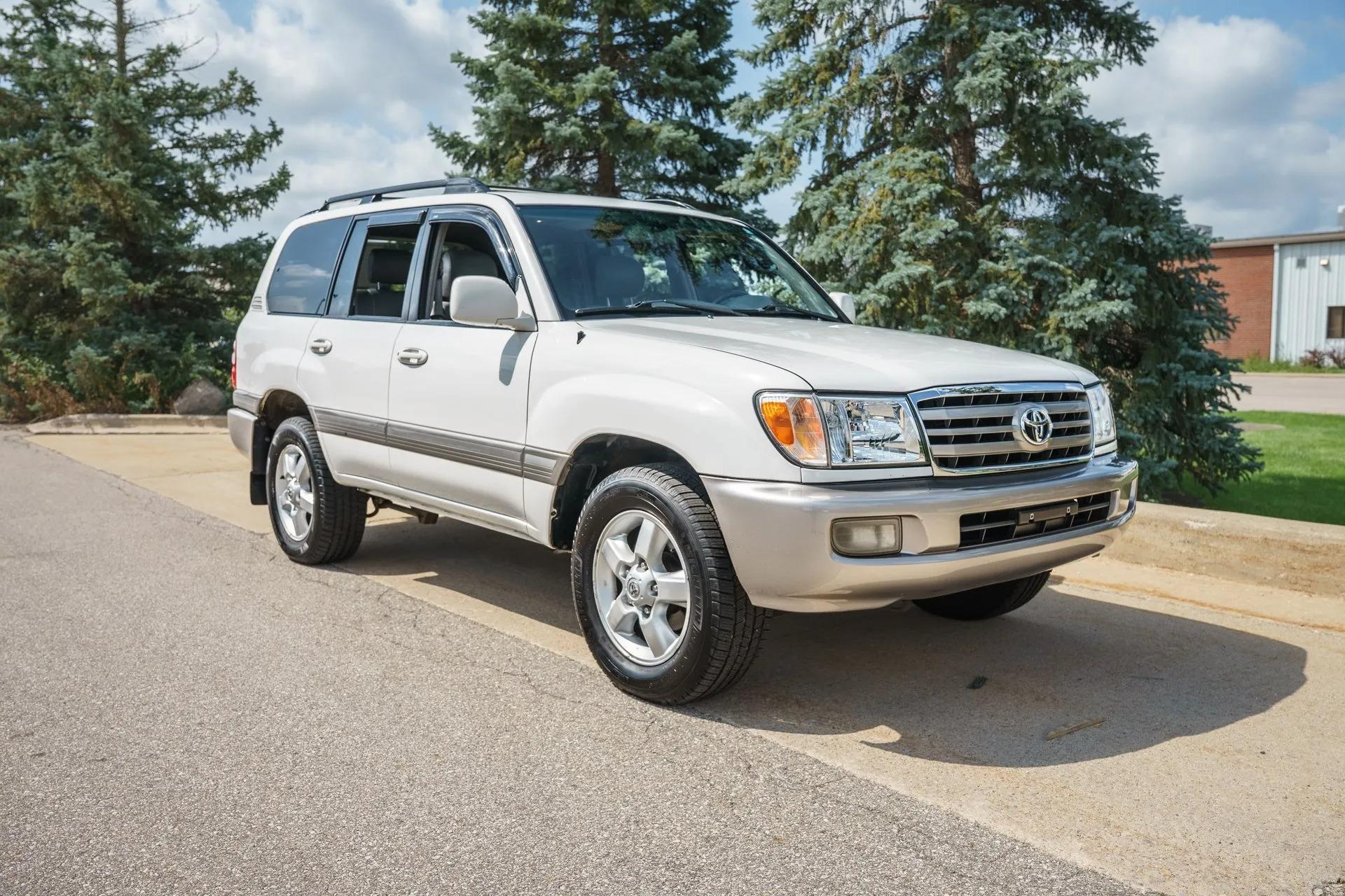 2005 Toyota Land Cruiser - 2