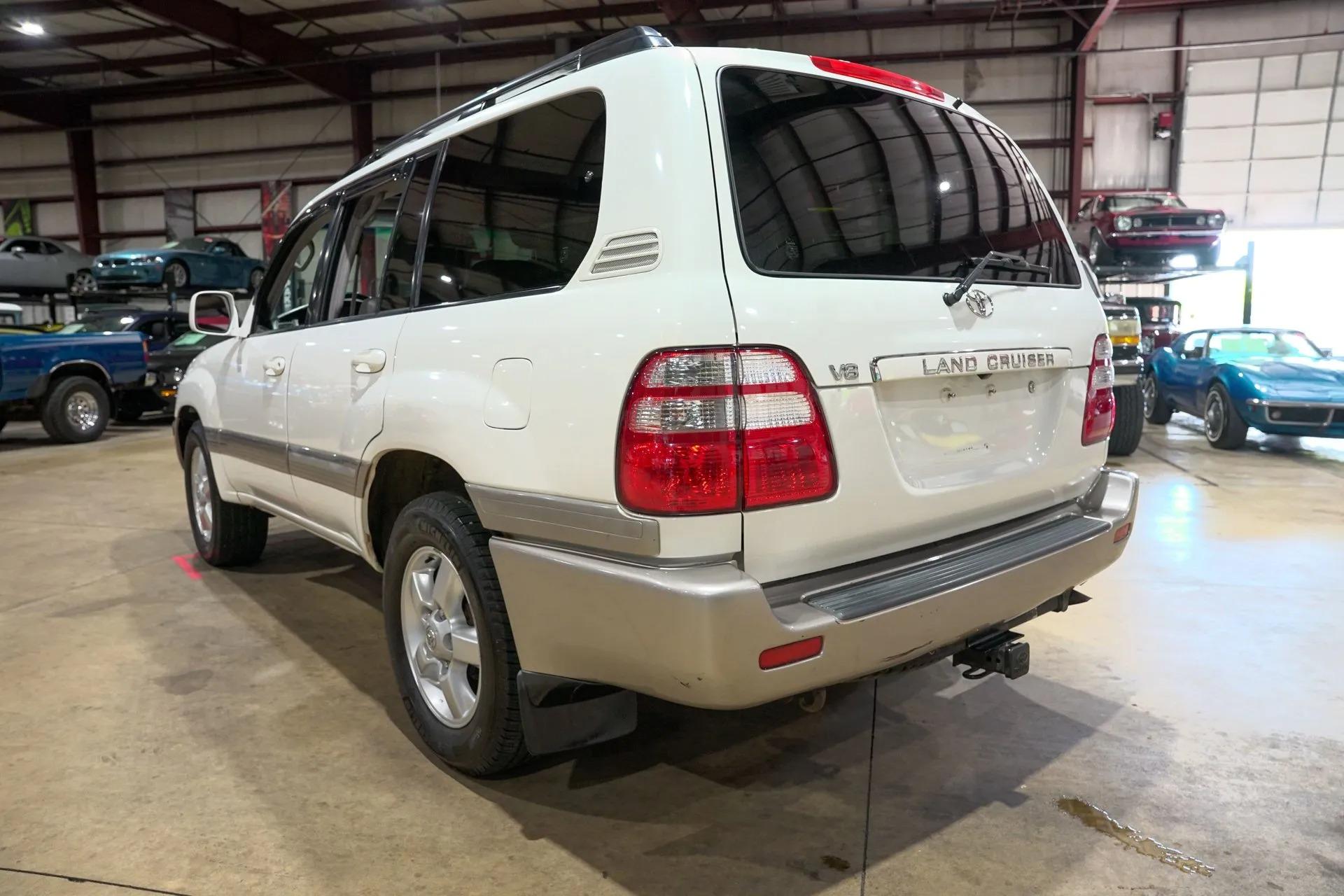 2005 Toyota Land Cruiser - 5