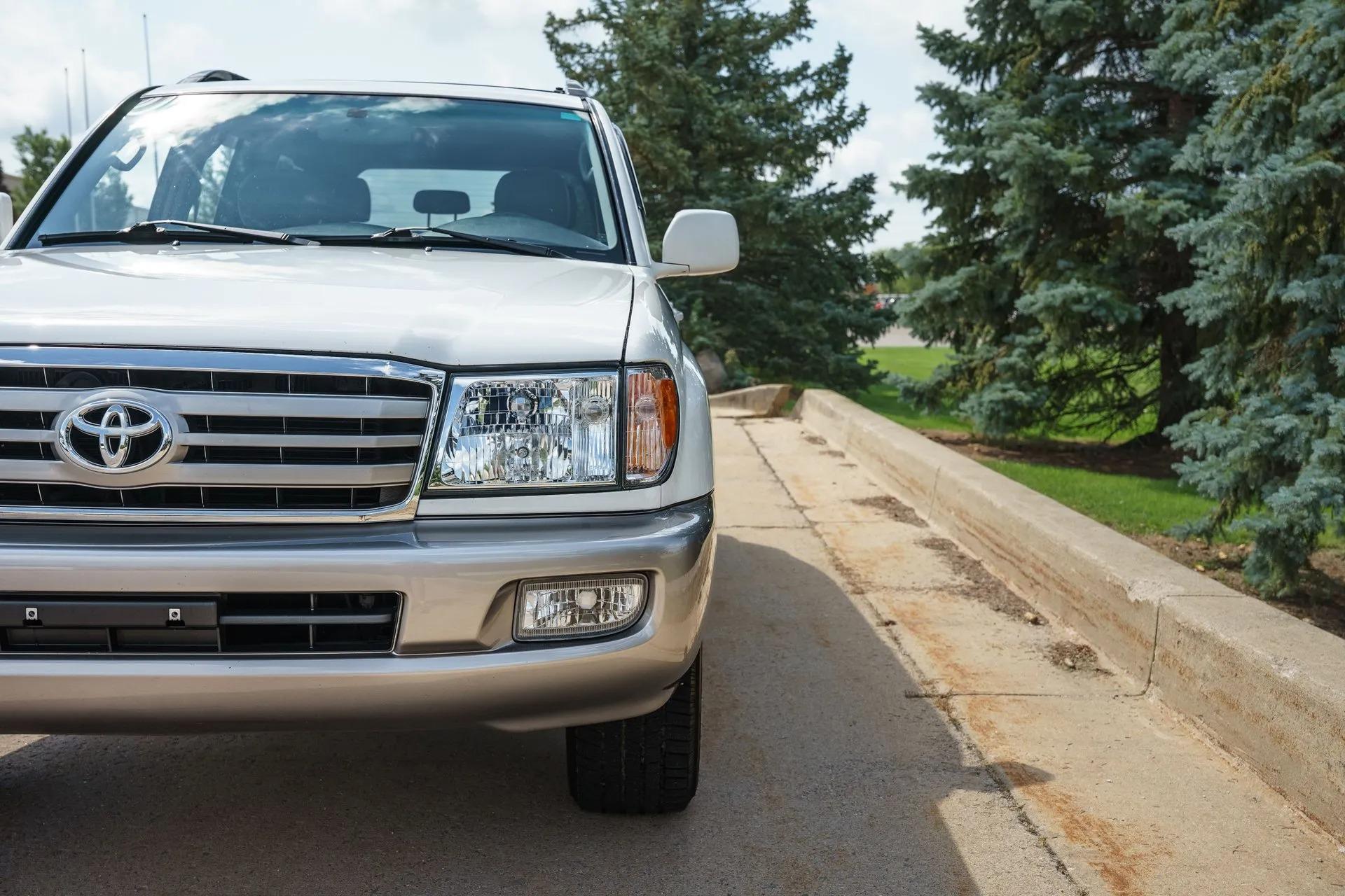 2005 Toyota Land Cruiser
