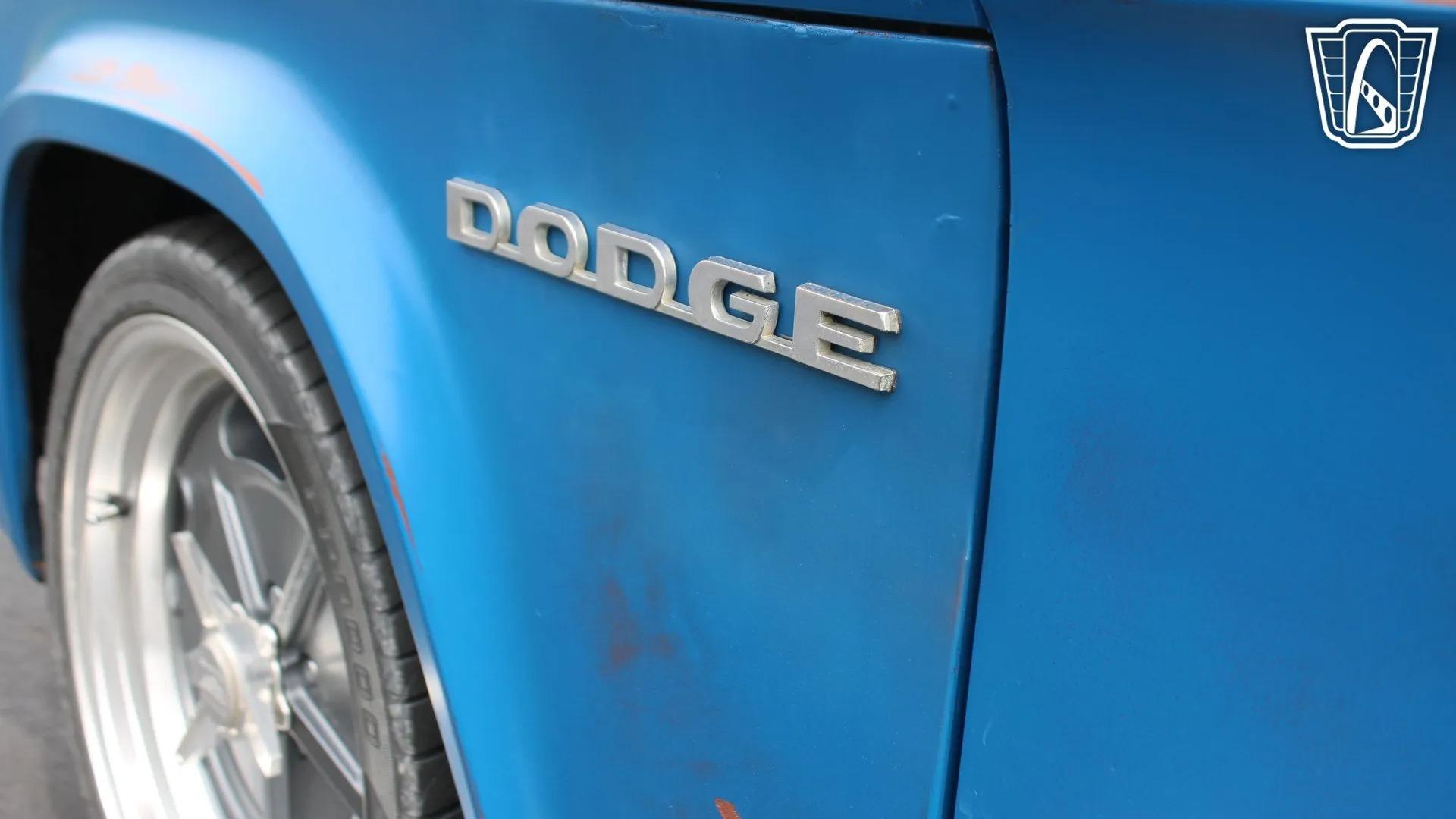 1965 Dodge D100