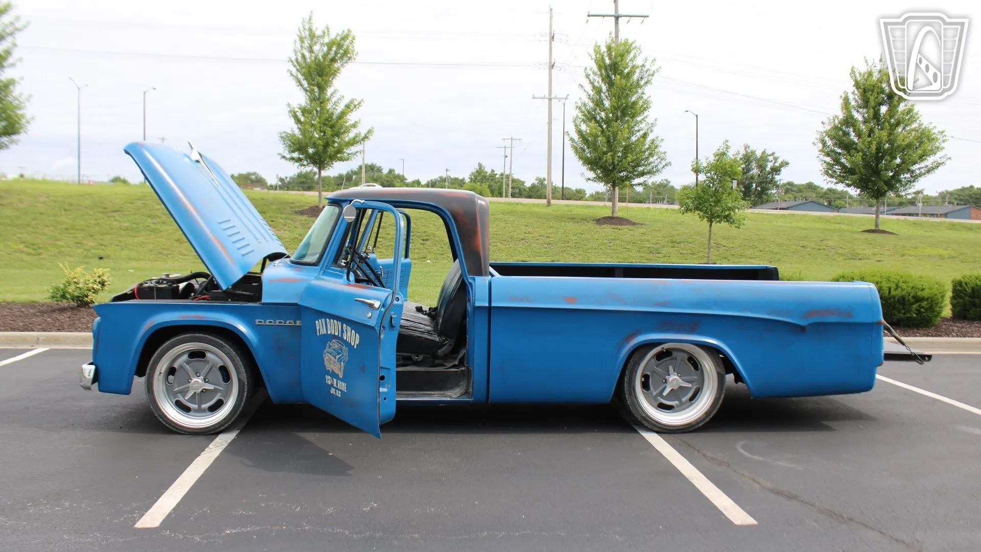 1965 Dodge D100