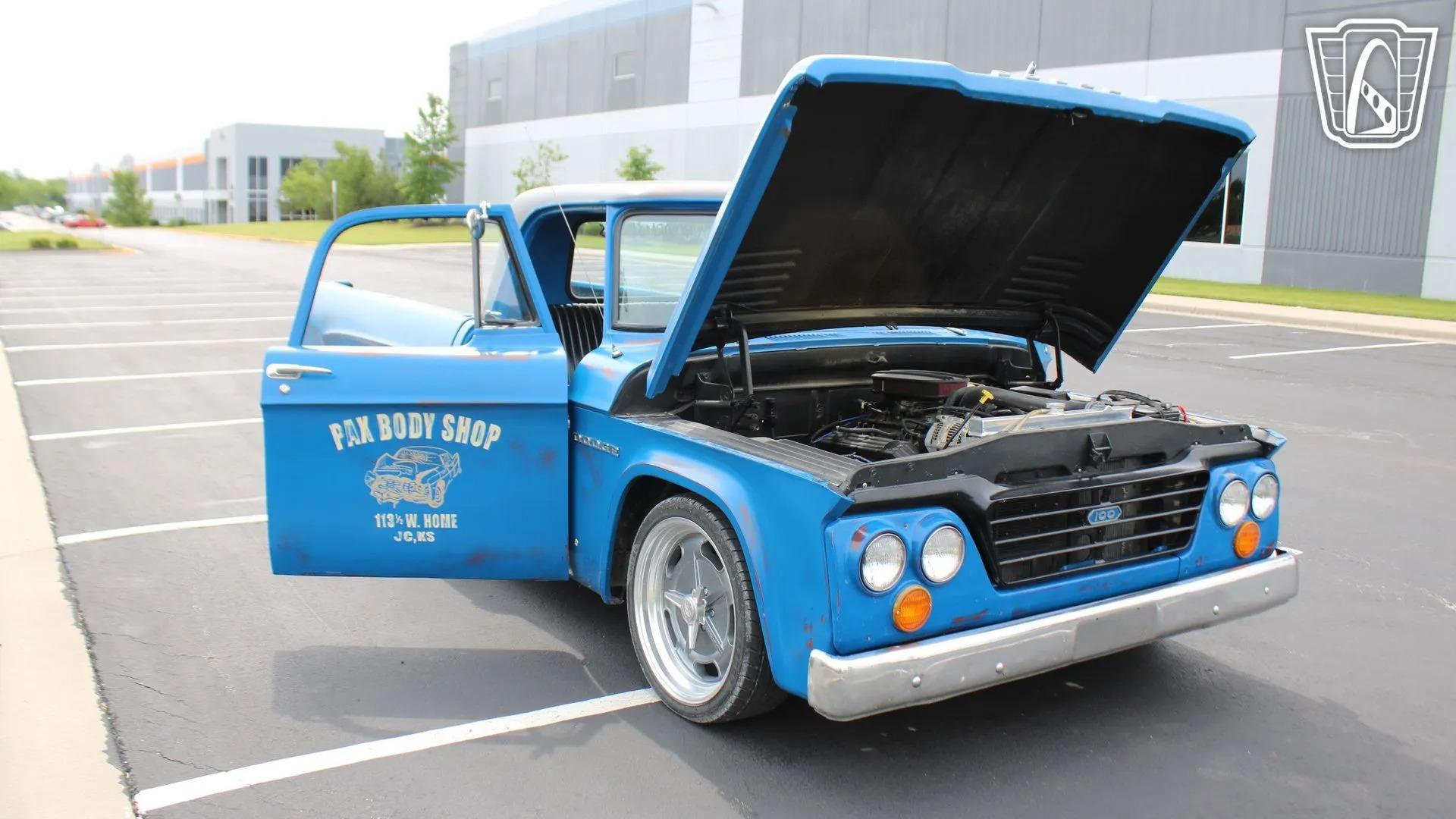 1965 Dodge D100