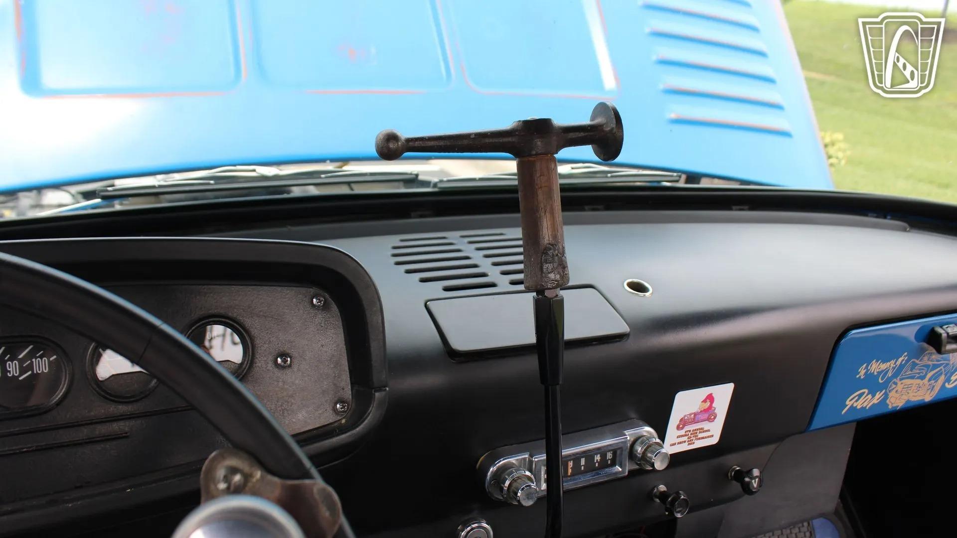 1965 Dodge D100