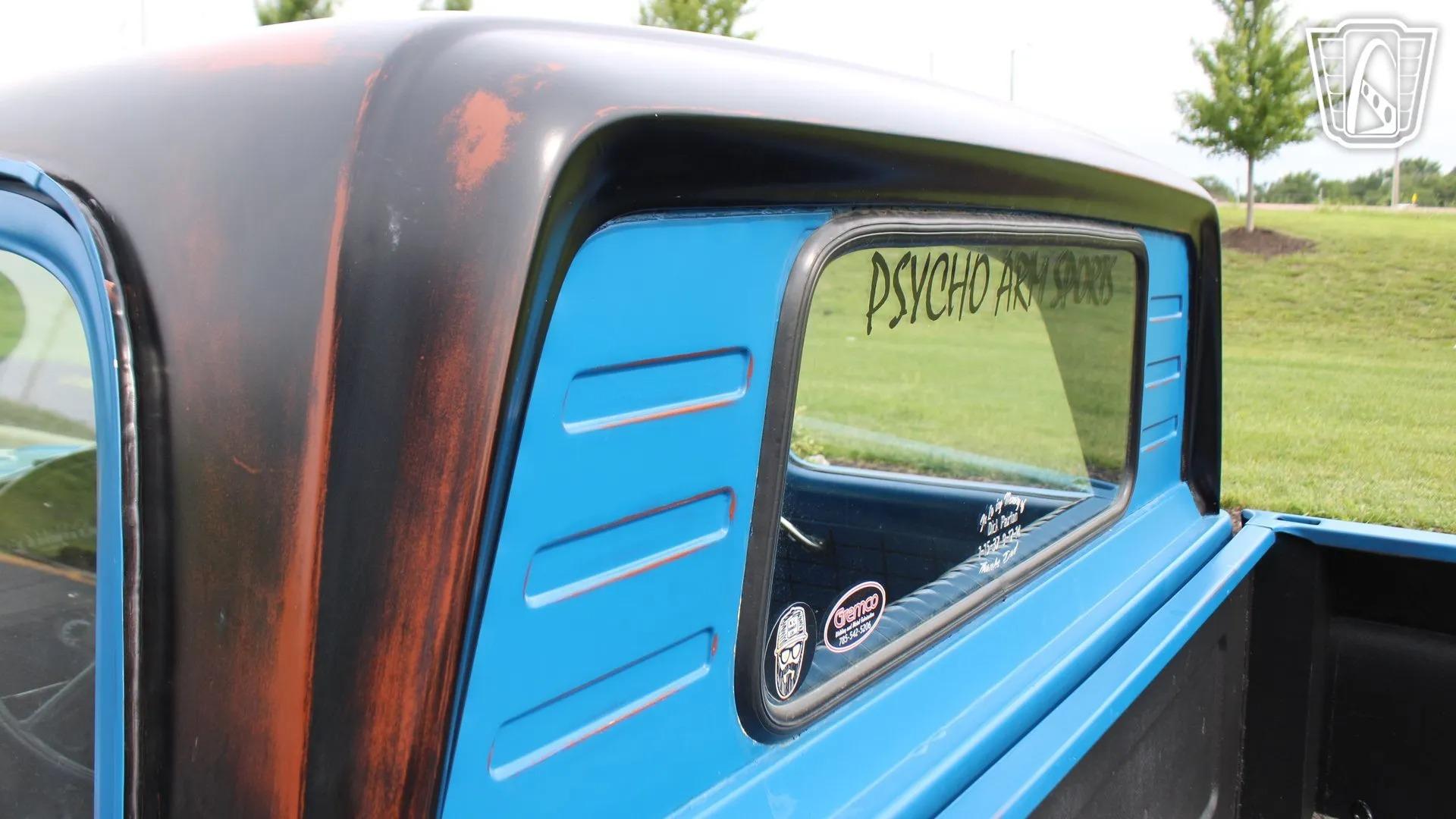 1965 Dodge D100