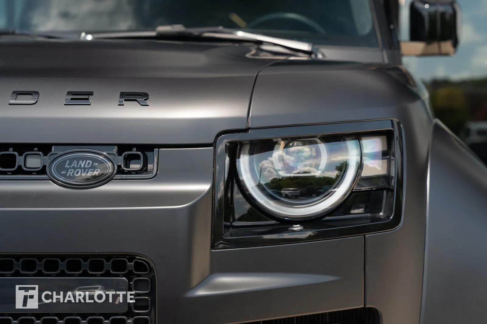 2026 Land Rover Defender OCTA
