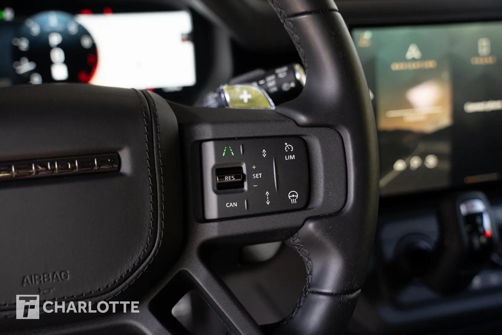 2026 Land Rover Defender OCTA