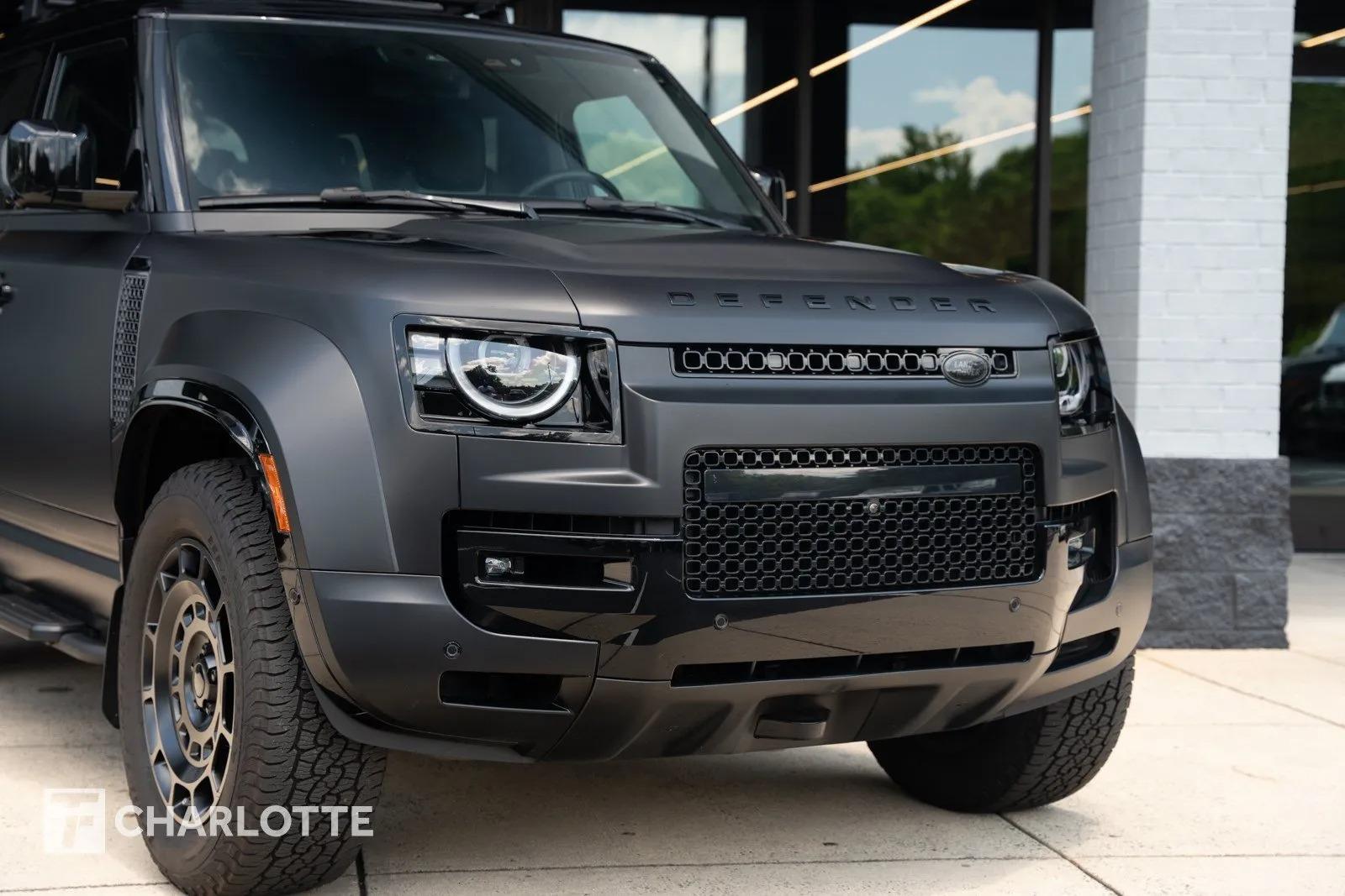 2026 Land Rover Defender OCTA - 5