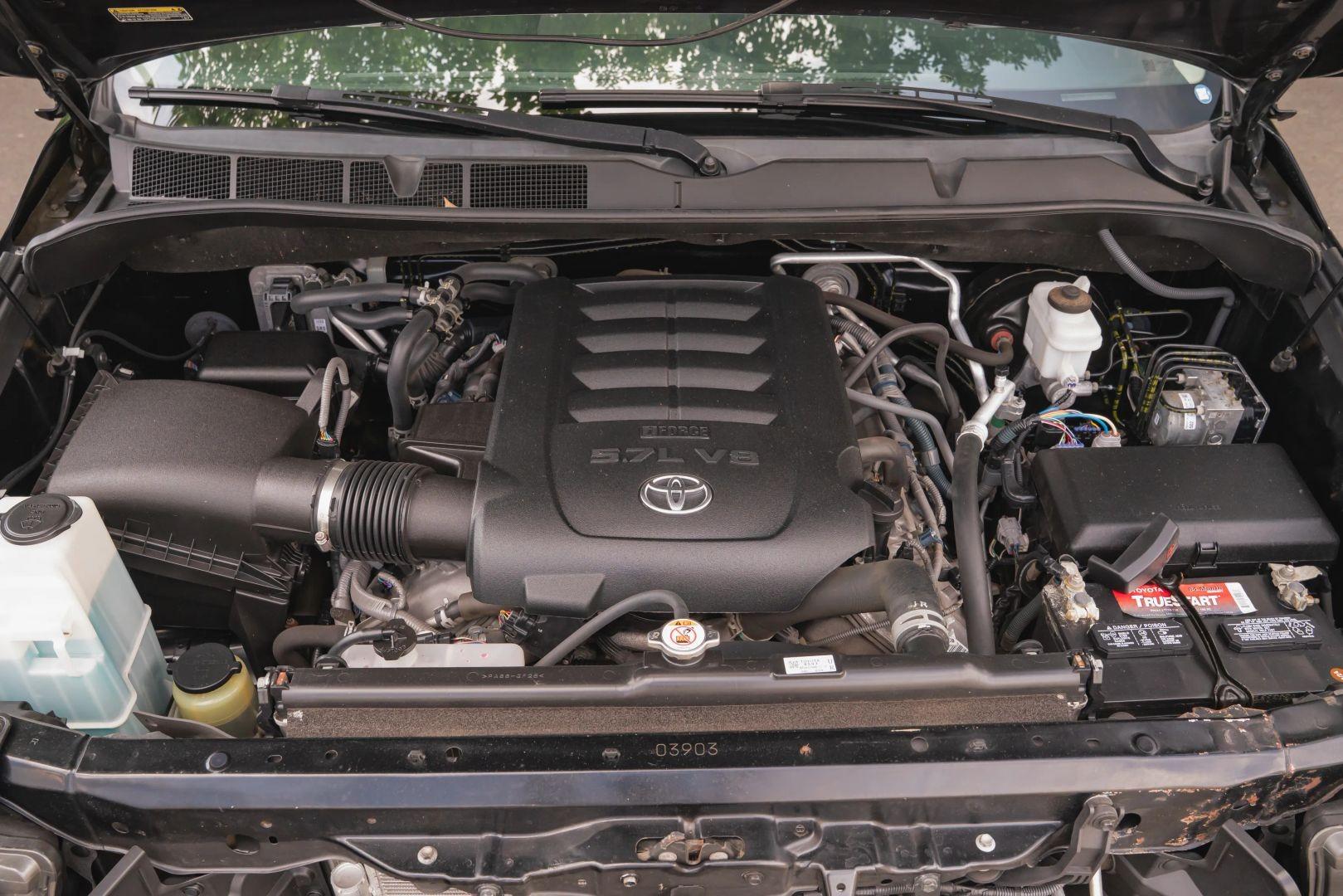 2020 Toyota Sequoia Platinum