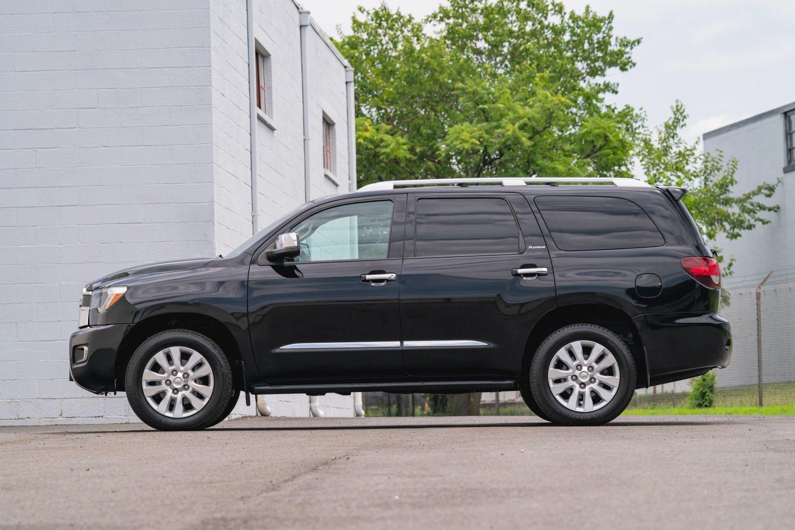 2020 Toyota Sequoia Platinum - 3