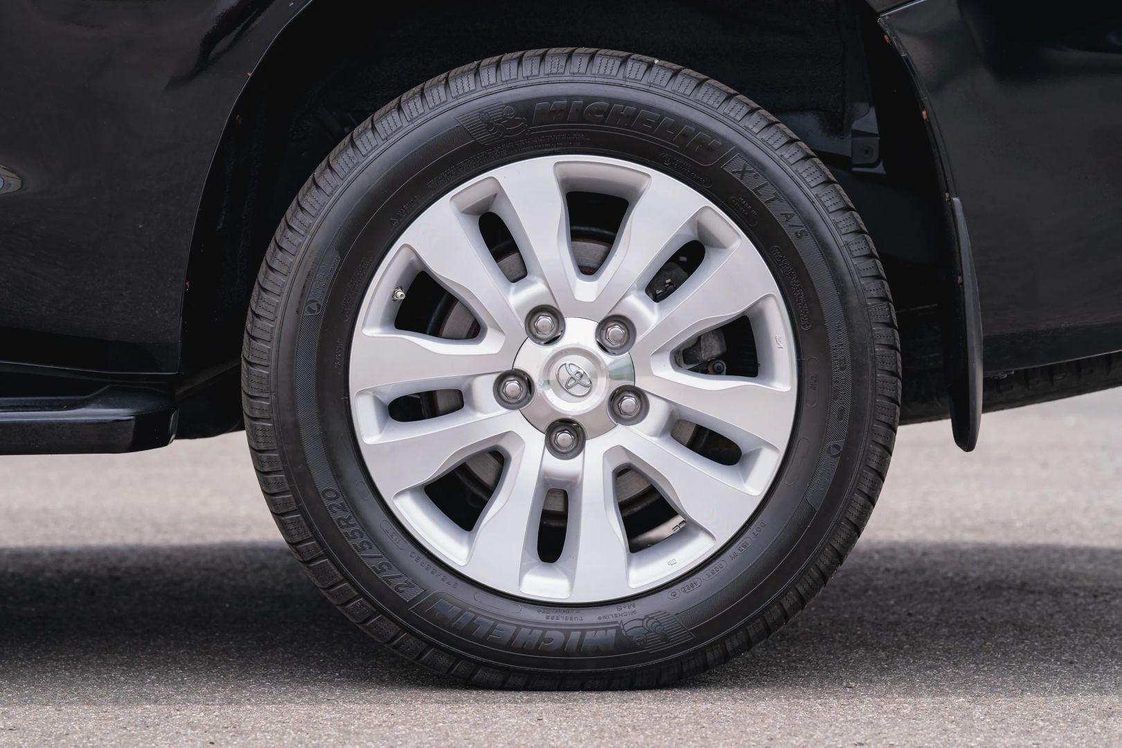 2020 Toyota Sequoia Platinum