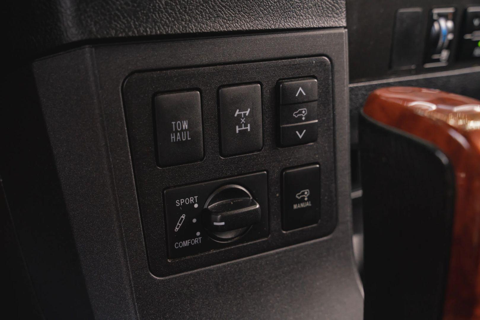 2020 Toyota Sequoia Platinum