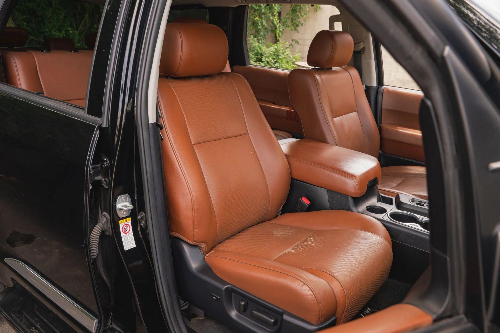 2020 Toyota Sequoia Platinum