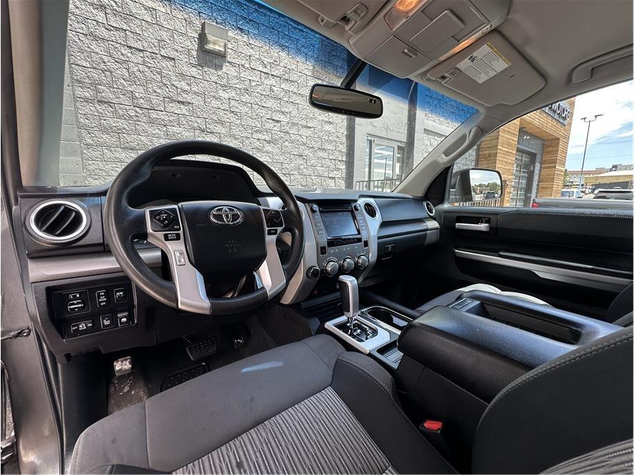 2016 Toyota Tundra CrewMax SR5