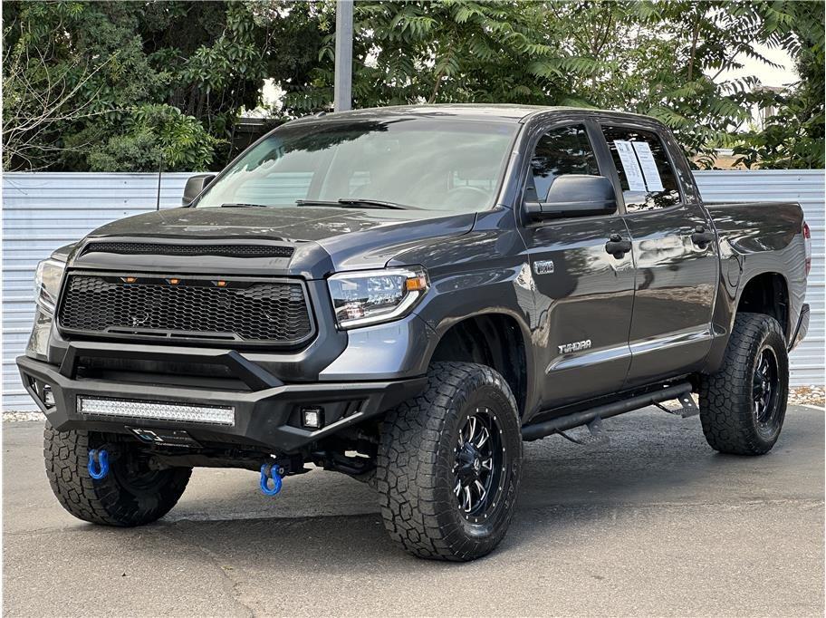 2016 Toyota Tundra CrewMax SR5