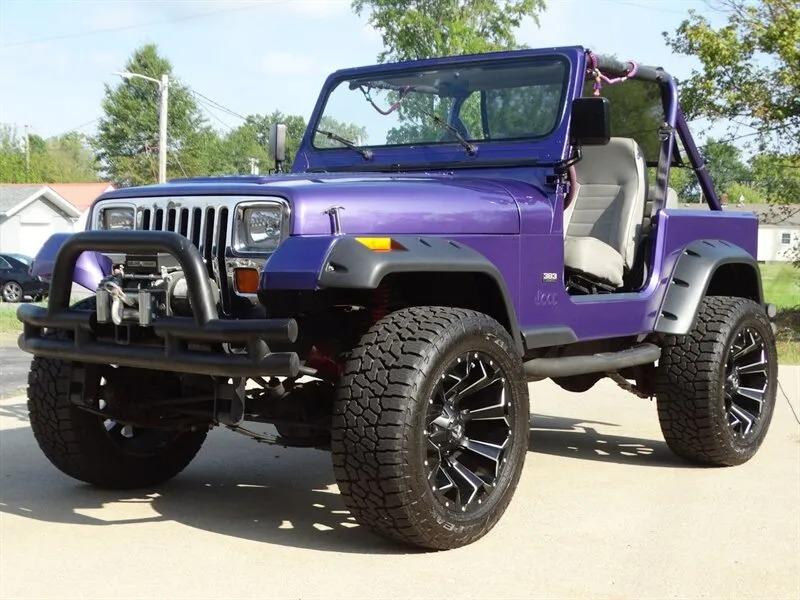 1990 Jeep Wrangler S - 2