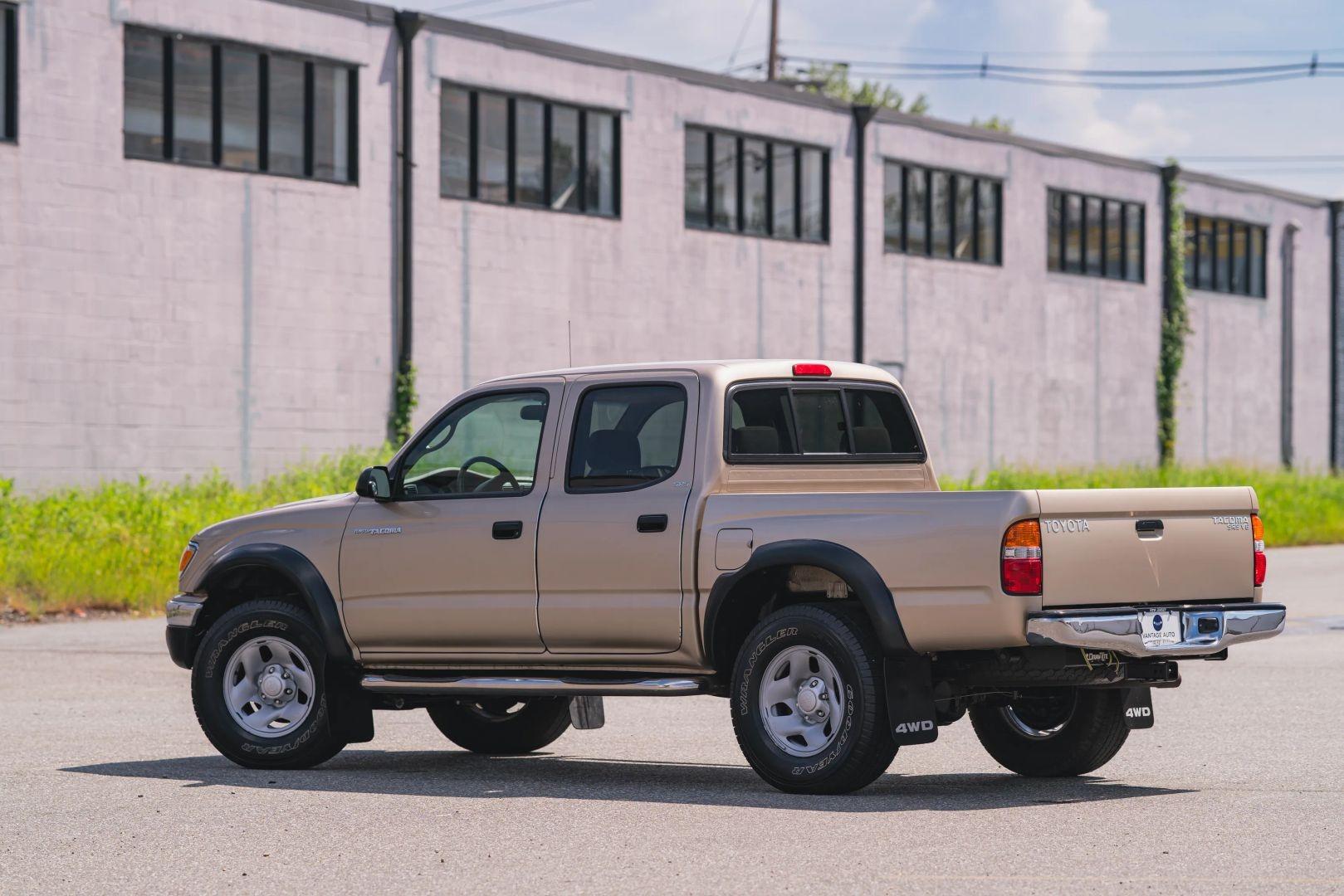 43k-Mile 2004 Toyota Tacoma Double Cab SR5