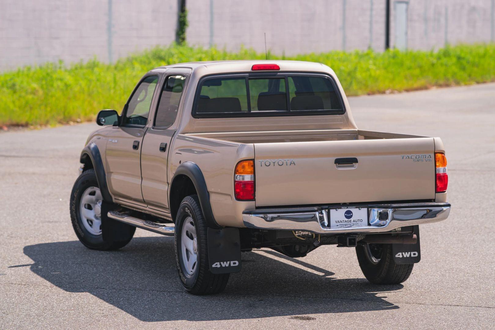 43k-Mile 2004 Toyota Tacoma Double Cab SR5