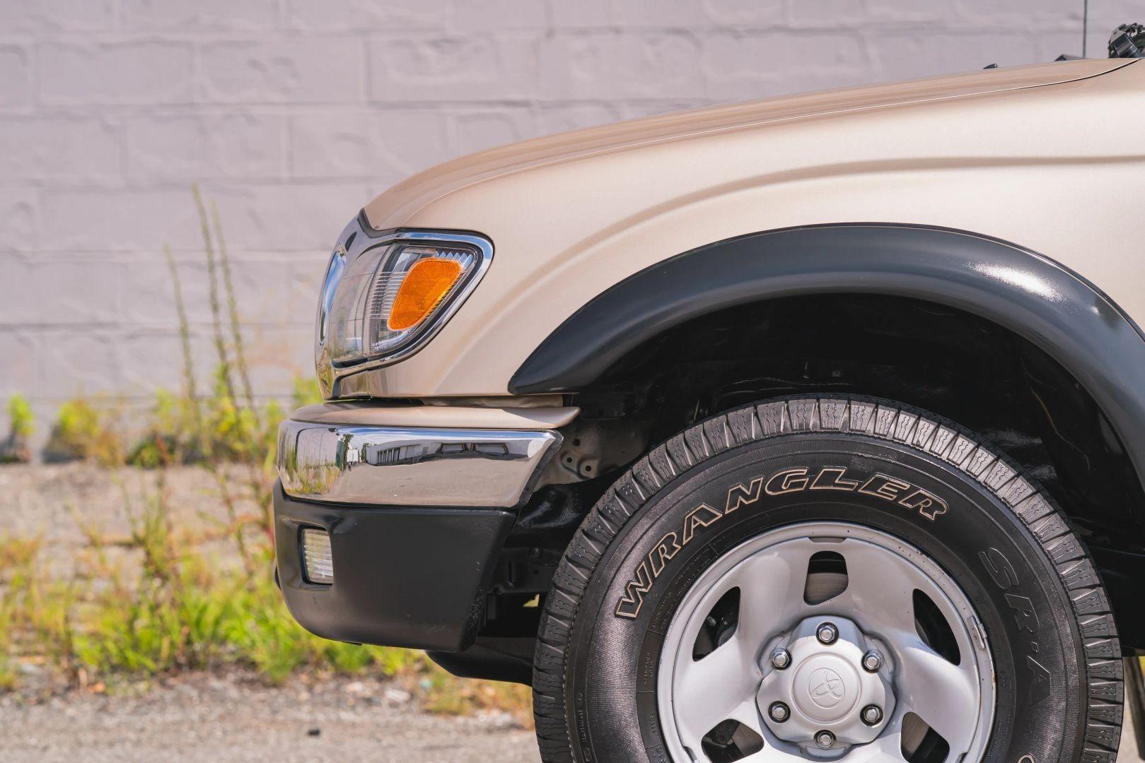 43k-Mile 2004 Toyota Tacoma Double Cab SR5