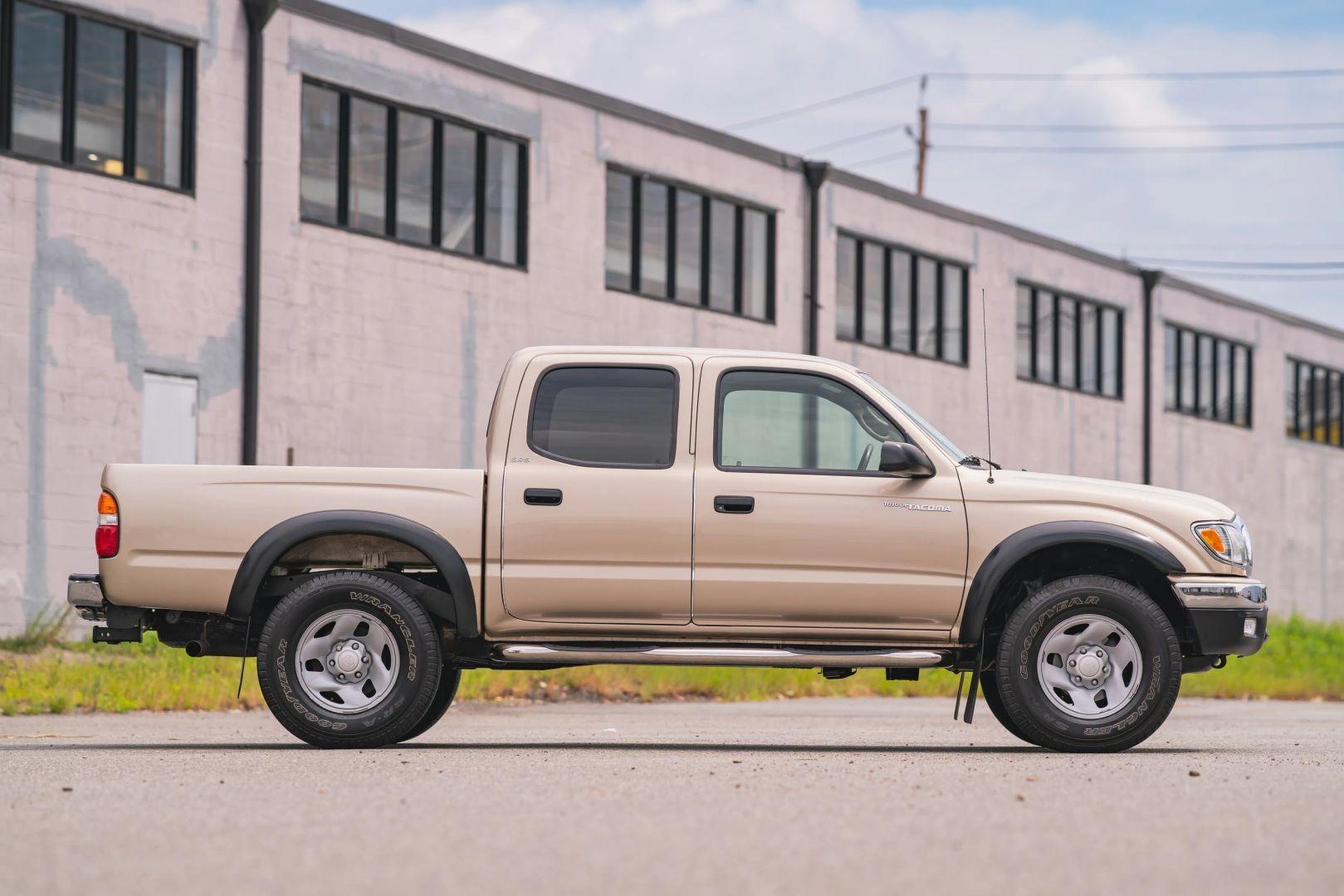 43k-Mile 2004 Toyota Tacoma Double Cab SR5 - 4