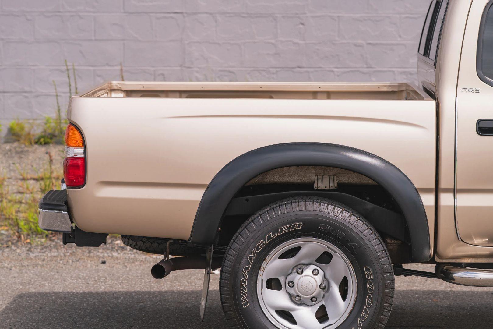 43k-Mile 2004 Toyota Tacoma Double Cab SR5