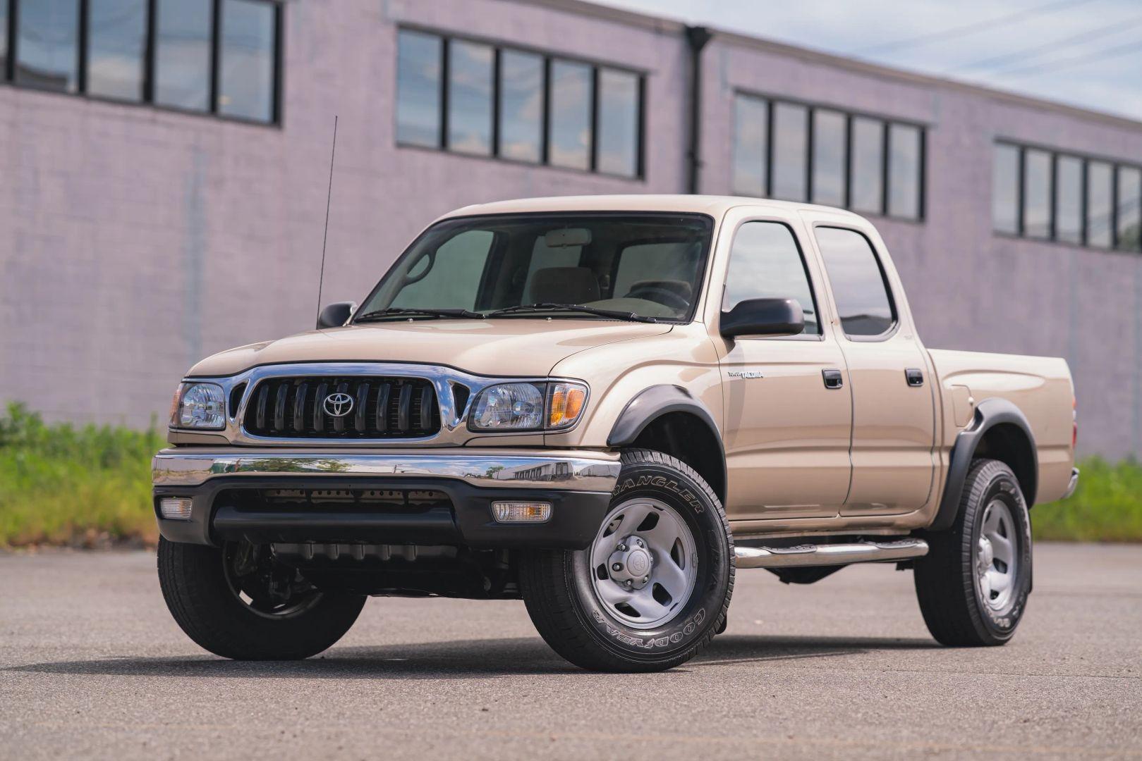 43k-Mile 2004 Toyota Tacoma Double Cab SR5 - 5