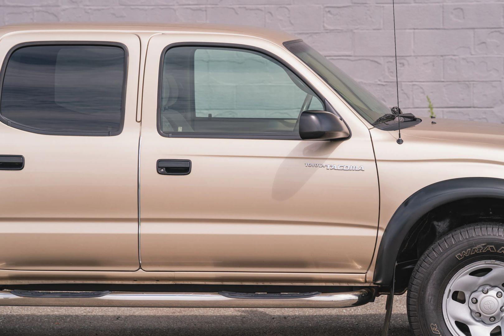 43k-Mile 2004 Toyota Tacoma Double Cab SR5
