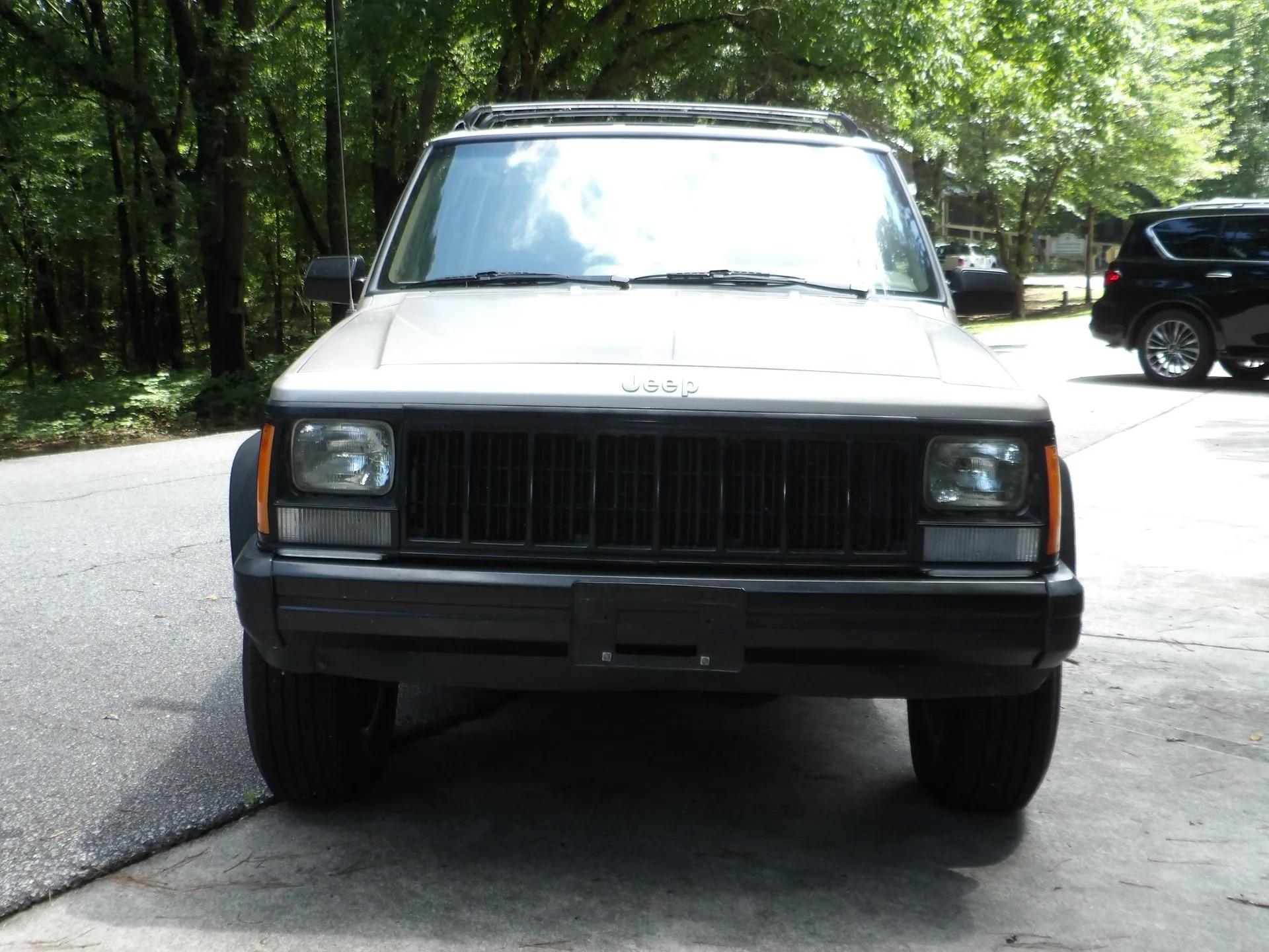 1996 Jeep Cherokee 4x4 - 2