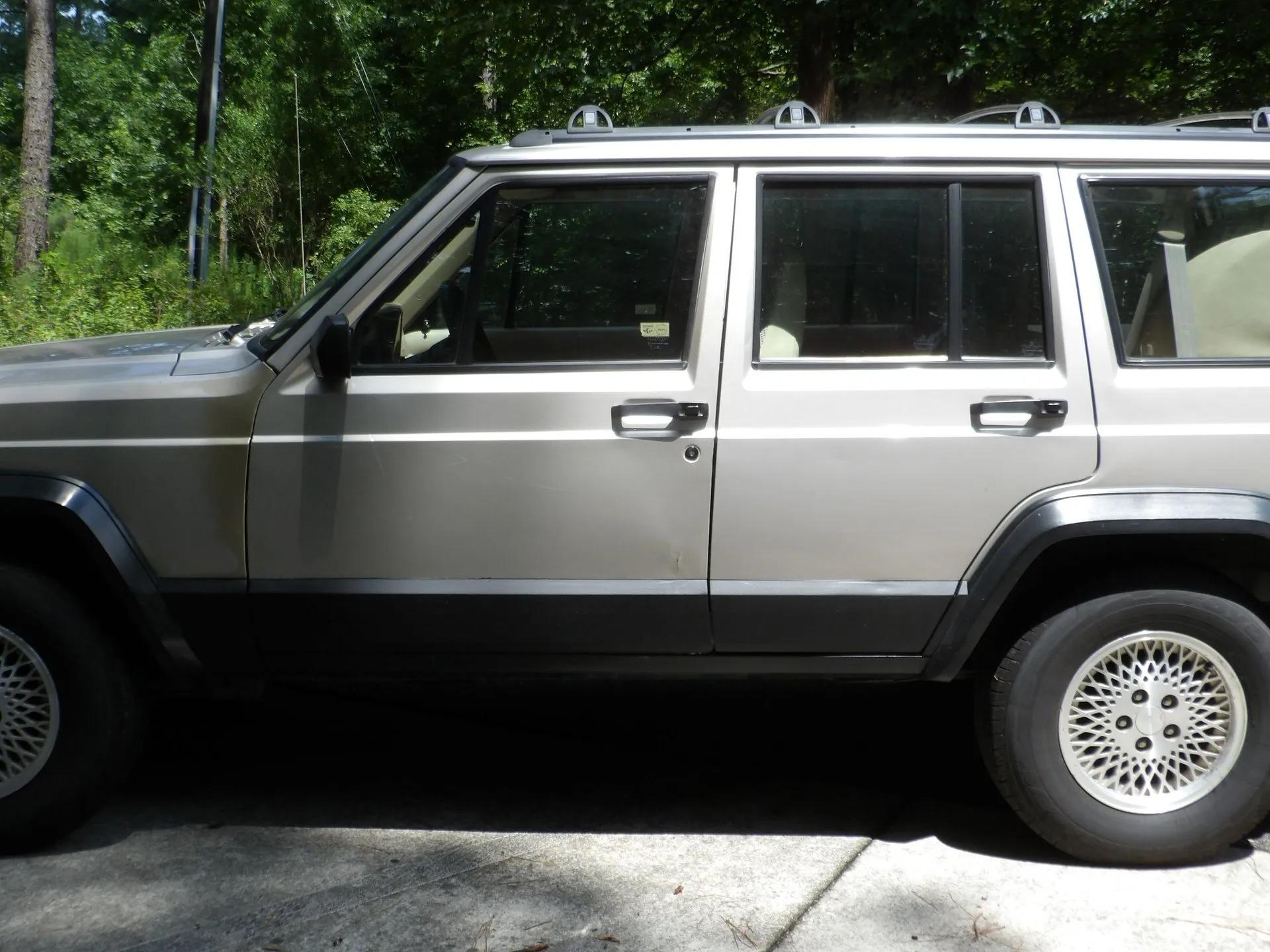 1996 Jeep Cherokee 4x4 - 4