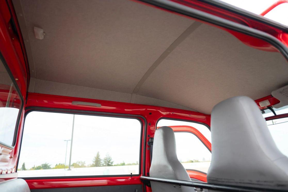 2000 Subaru Sambar Fire Van