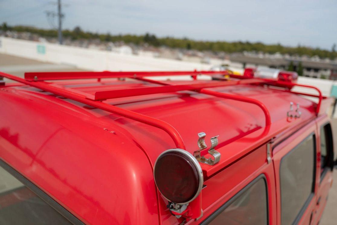 2000 Subaru Sambar Fire Van