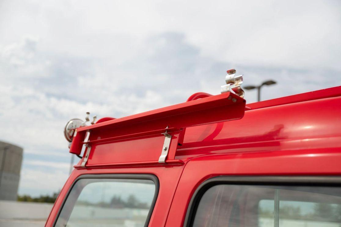 2000 Subaru Sambar Fire Van