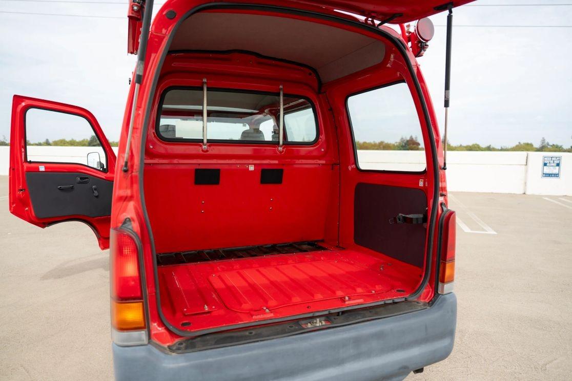 2000 Subaru Sambar Fire Van