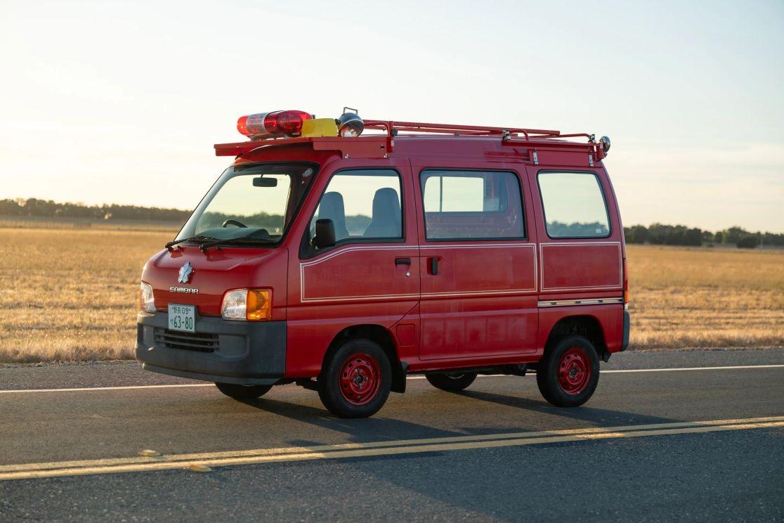 2000 Subaru Sambar Fire Van