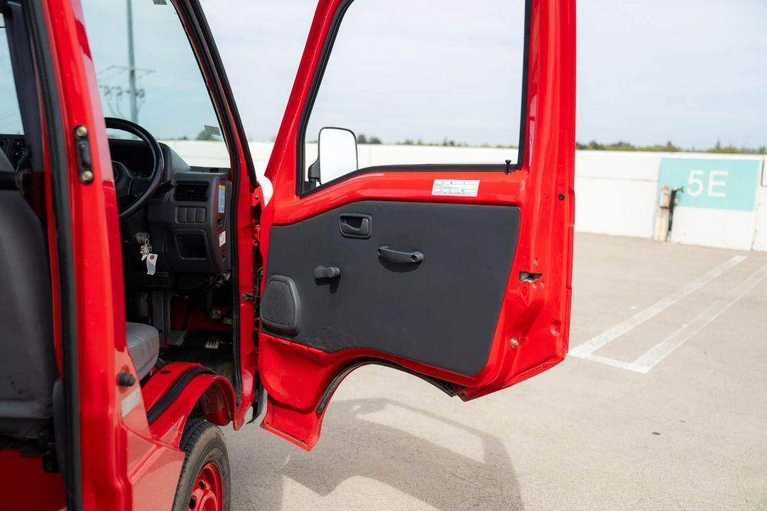 2000 Subaru Sambar Fire Van