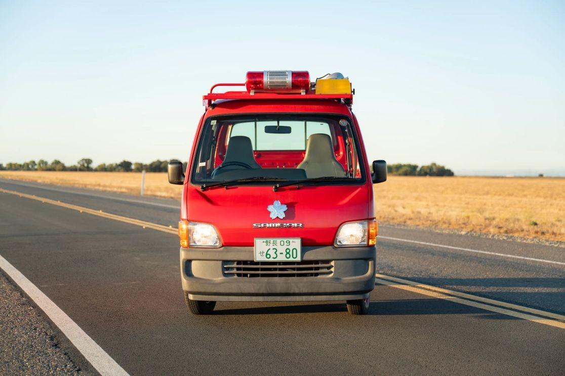 2000 Subaru Sambar Fire Van