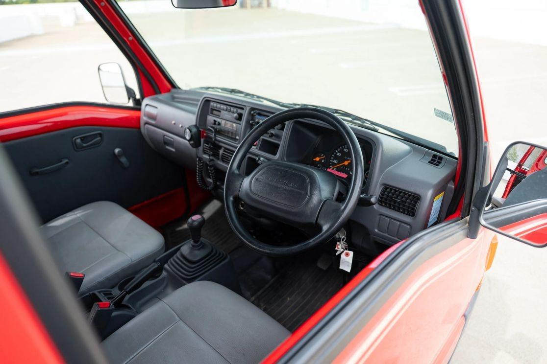 2000 Subaru Sambar Fire Van