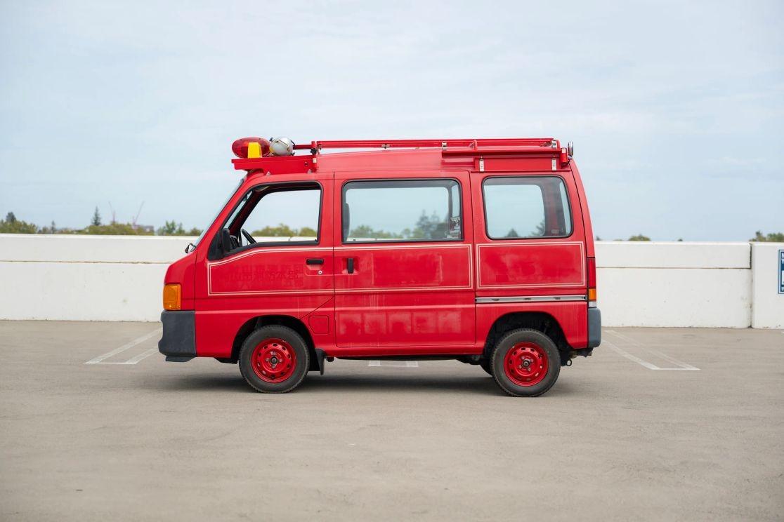 2000 Subaru Sambar Fire Van