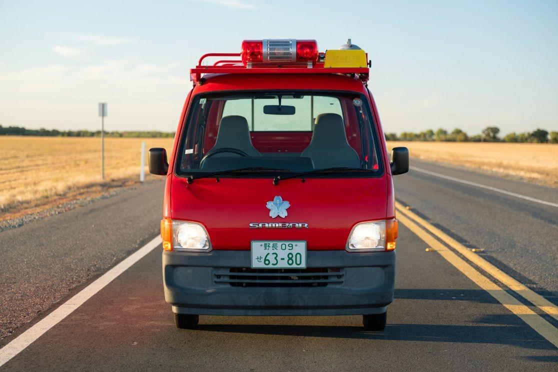 2000 Subaru Sambar Fire Van