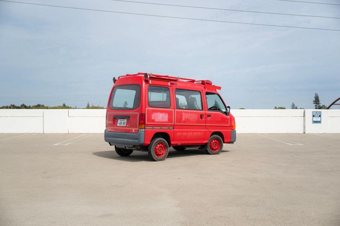 2000 Subaru Sambar Fire Van