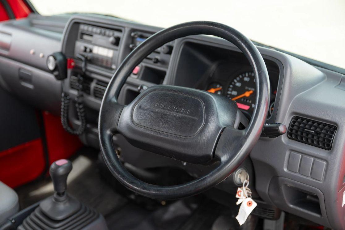 2000 Subaru Sambar Fire Van