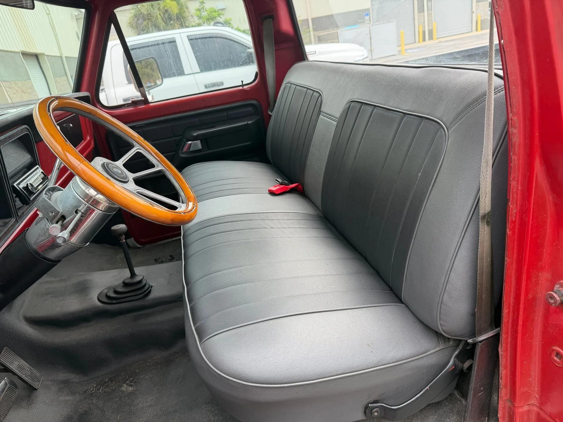 1973 Ford F-250 Custom 4x4