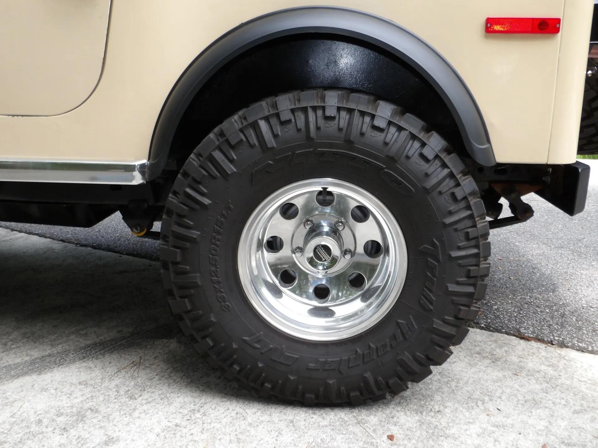 V8-Powered 1979 Jeep CJ7 4x4
