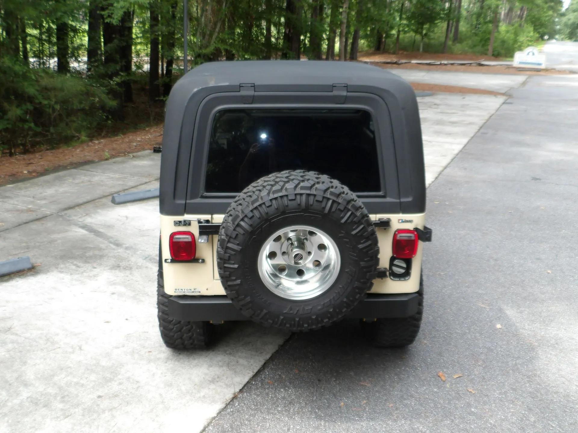 V8-Powered 1979 Jeep CJ7 4x4