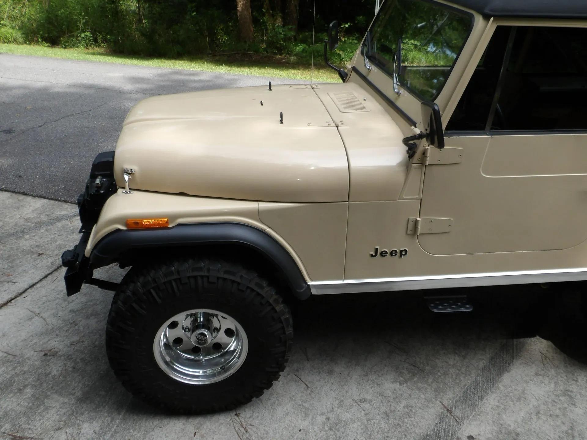 V8-Powered 1979 Jeep CJ7 4x4
