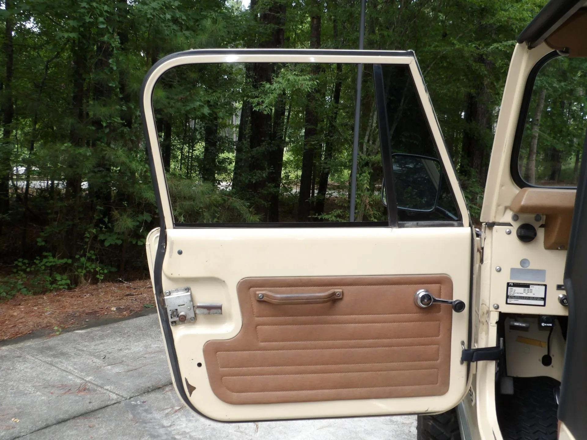 V8-Powered 1979 Jeep CJ7 4x4