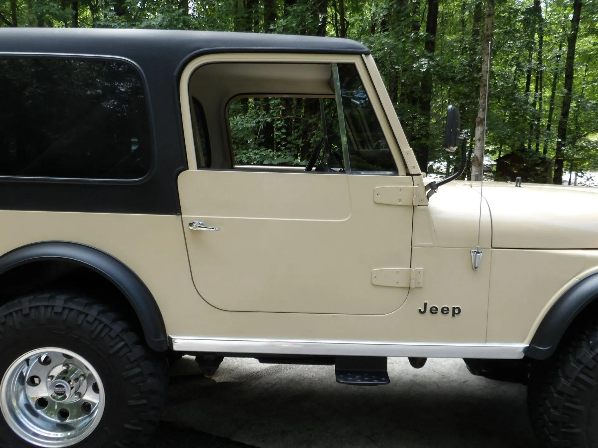 V8-Powered 1979 Jeep CJ7 4x4