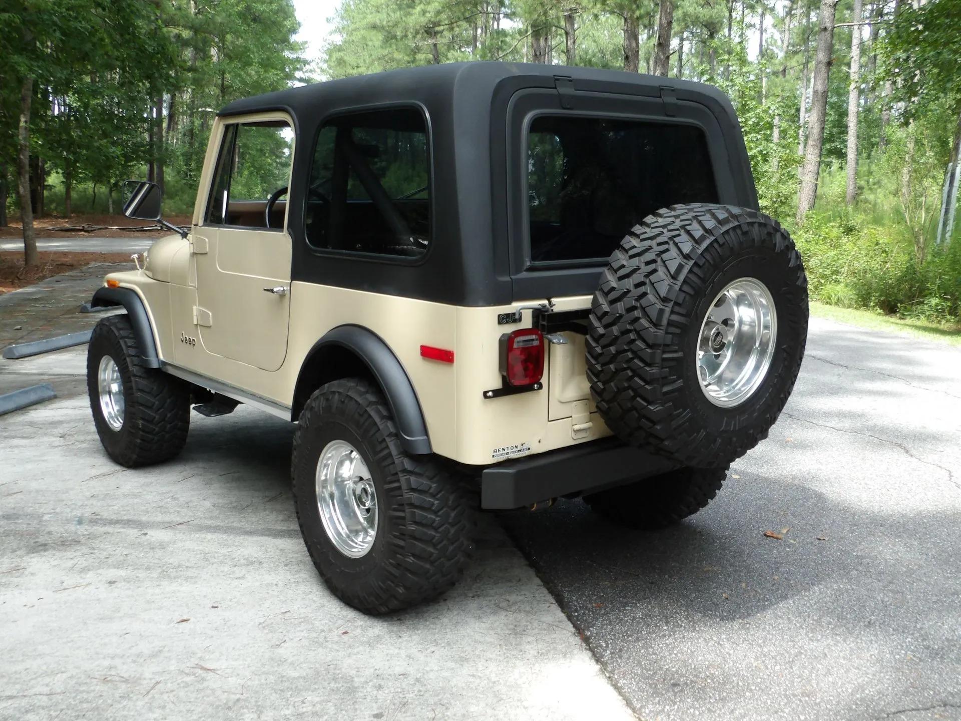V8-Powered 1979 Jeep CJ7 4x4
