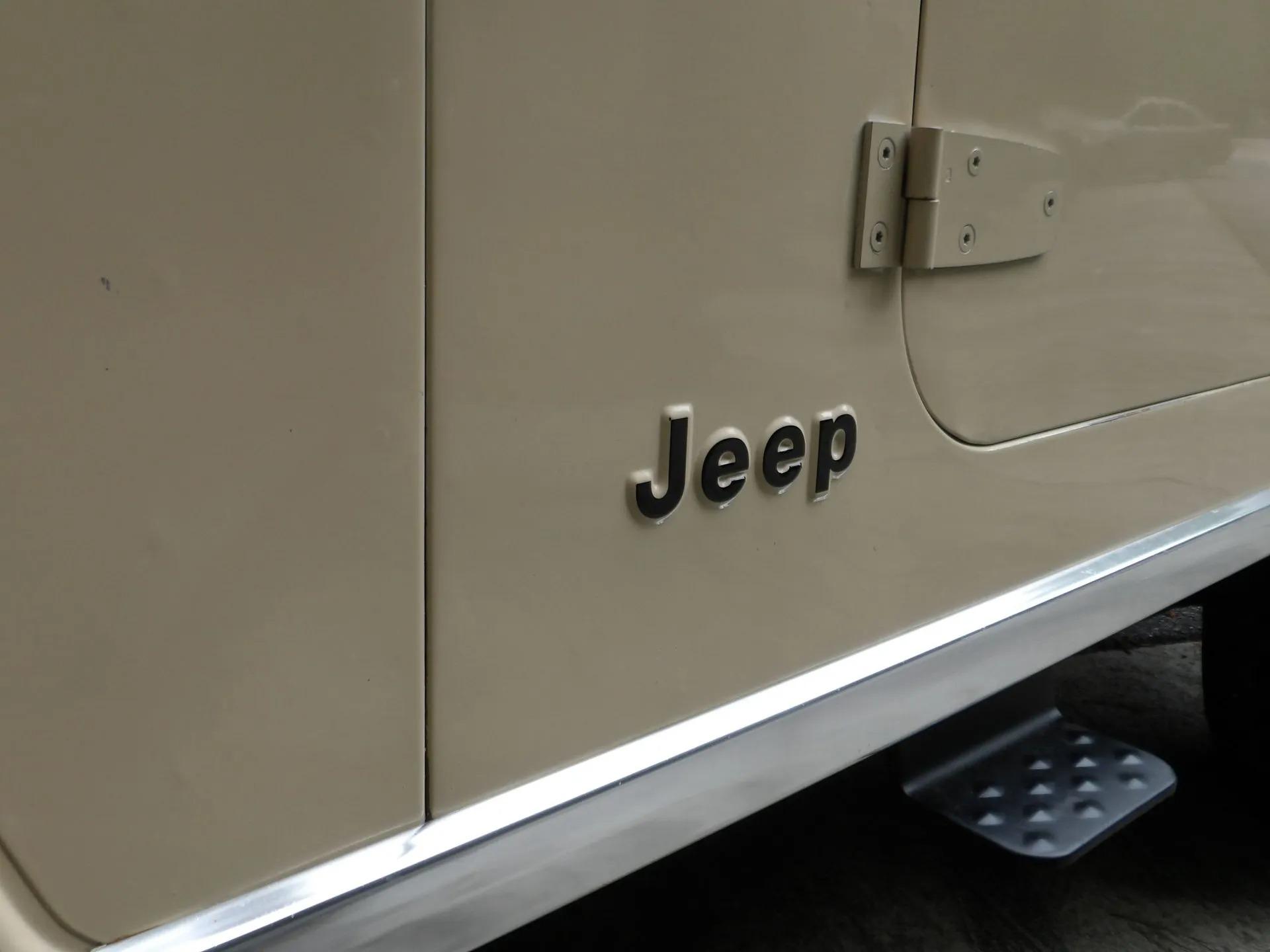 V8-Powered 1979 Jeep CJ7 4x4